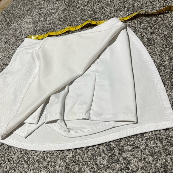 Spalding White Skort Women's Textured Tennis Pickleball Shorts Slit Size Small - Picture 5 of 10